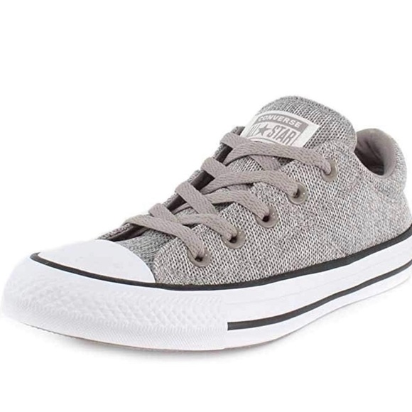 Converse Shoes - Converse women’s sneaker